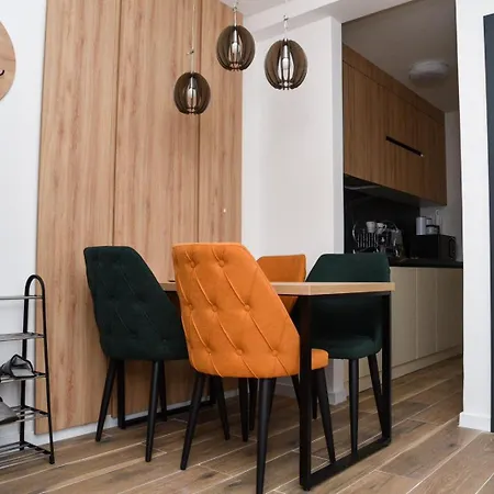 Skylux Ap 5, Jahorina Daire Trnovo